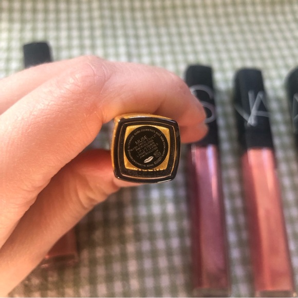NARS lipgloss bundle - Picture 3 of 7